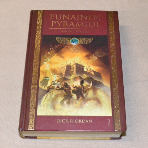 Rick Riordan Punainen pyramidi